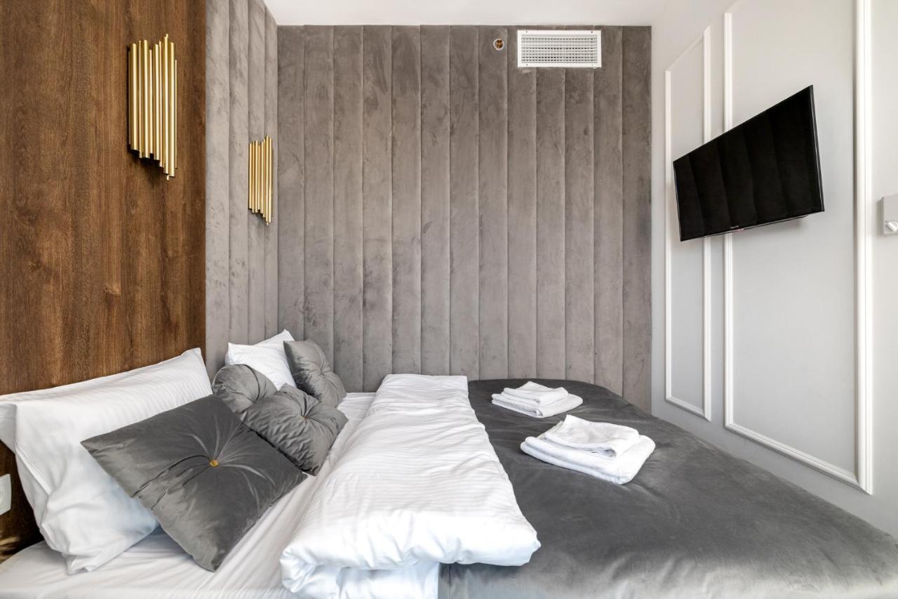 2-Bedroom Delux Apartment Wwa25 Warsaw Ngoại thất bức ảnh
